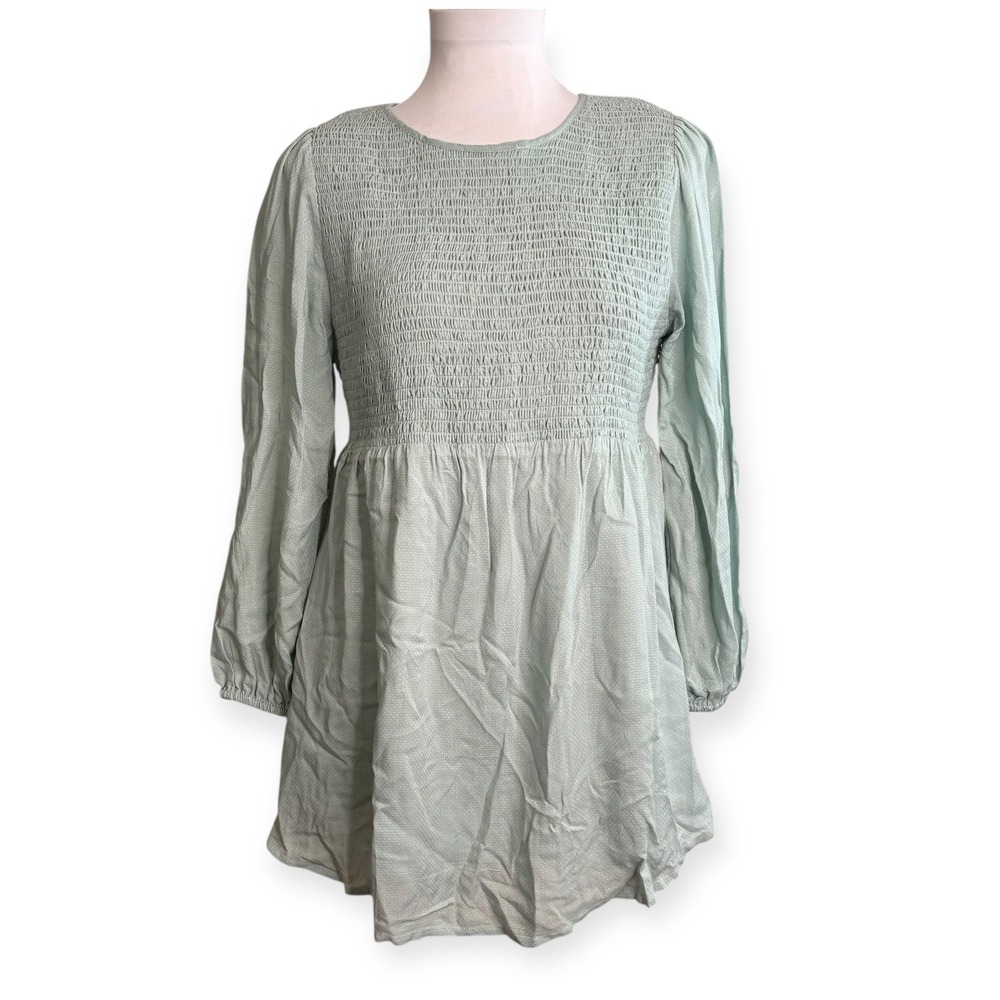 Ingrid + Isabel Maternity Smocked Babydoll Top Long Sleeve M Light Blue
